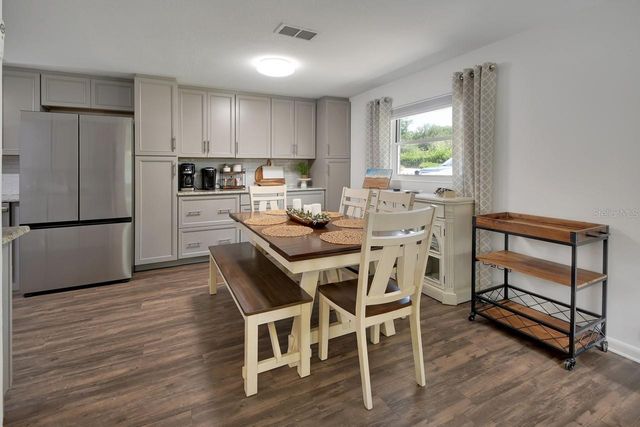 280 W VIRGINIA AVENUE, Deland, FL 32720