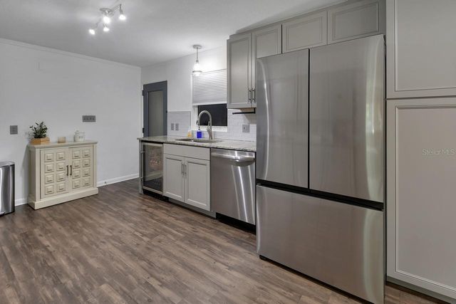280 W VIRGINIA AVENUE, Deland, FL 32720