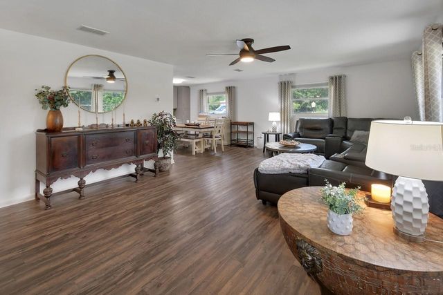 280 W VIRGINIA AVENUE, Deland, FL 32720