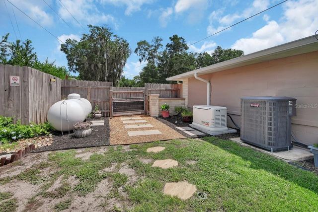 280 W VIRGINIA AVENUE, Deland, FL 32720