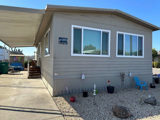 1150 W Winton Ave. 207, Hayward, CA 94545