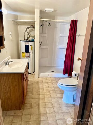 34 Main Street, Loomis, WA 98827