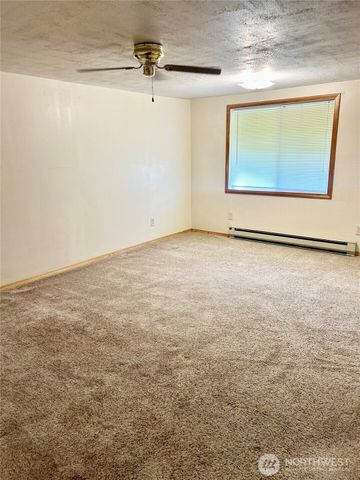 34 Main Street, Loomis, WA 98827