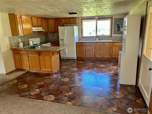 34 Main Street, Loomis, WA 98827