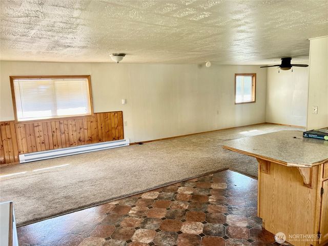 34 Main Street, Loomis, WA 98827