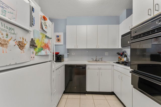 151 Tremont St 19T, Boston, MA 02111