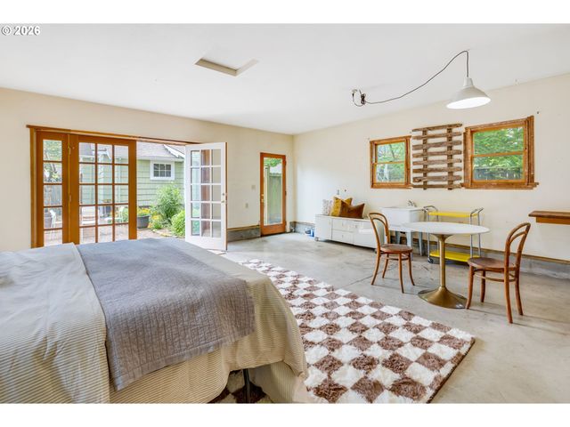 6351 Ne 34TH Ave, Portland, OR 97211