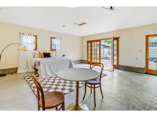 6351 Ne 34TH Ave, Portland, OR 97211