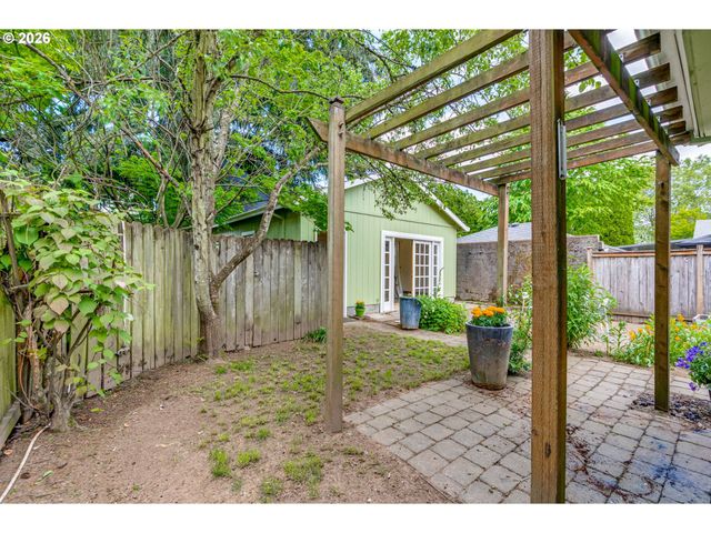 6351 Ne 34TH Ave, Portland, OR 97211