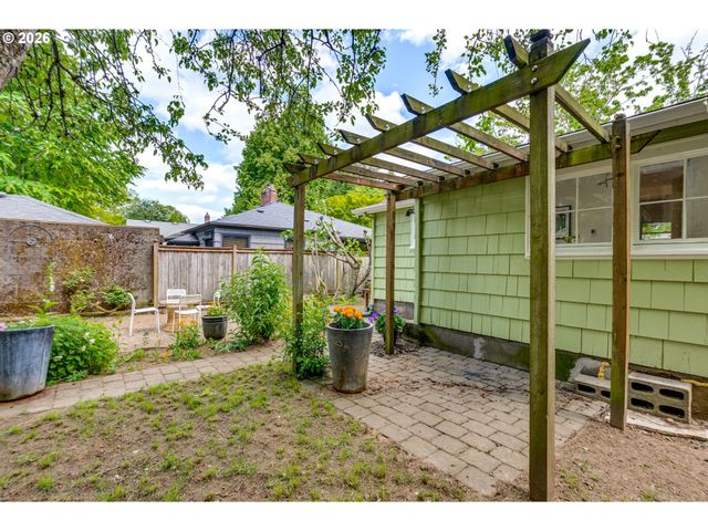 6351 Ne 34TH Ave, Portland, OR 97211