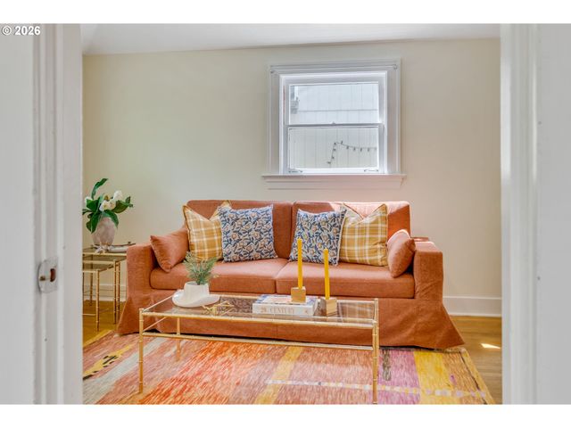 6351 Ne 34TH Ave, Portland, OR 97211