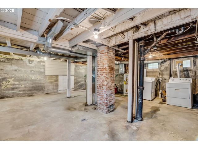6351 Ne 34TH Ave, Portland, OR 97211