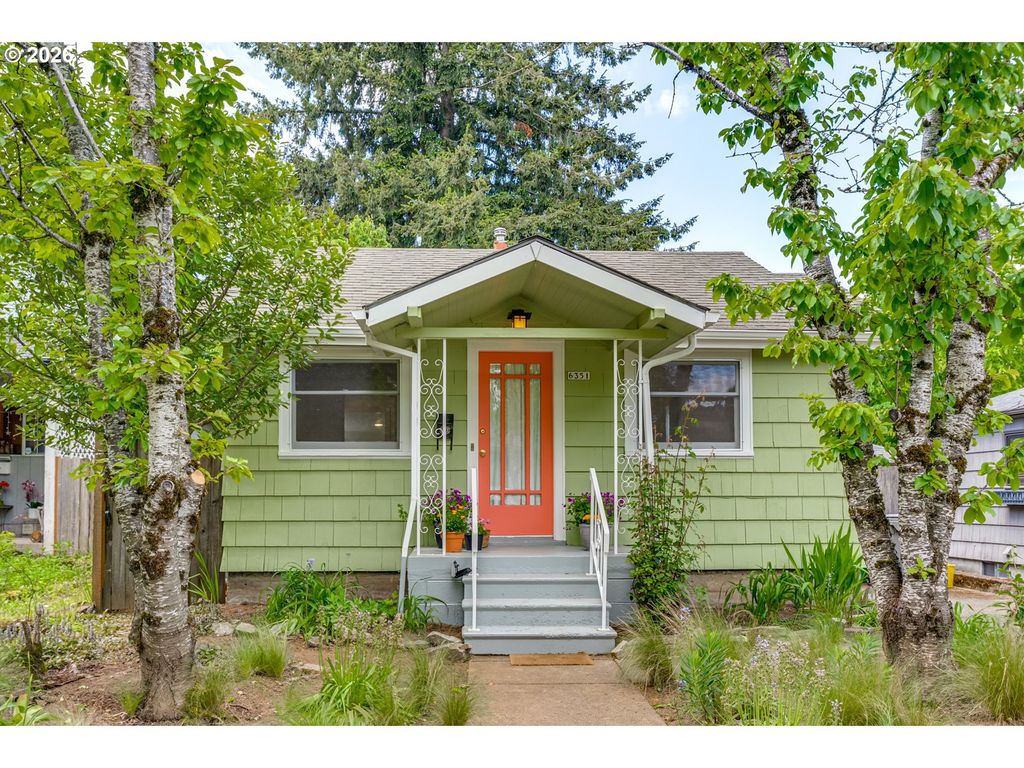 6351 Ne 34TH Ave, Portland, OR 97211