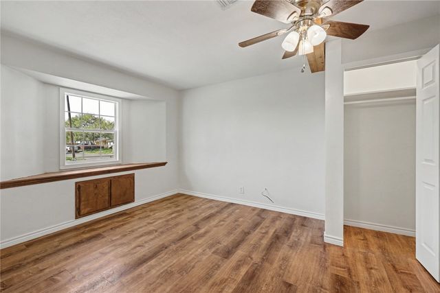 4705 Kendall Dr, Corpus Christi, TX 78415