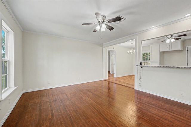 4705 Kendall Dr, Corpus Christi, TX 78415