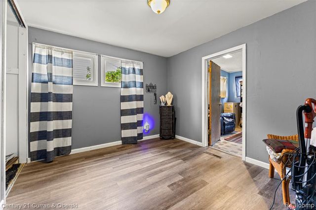 22030 Dante Street, Oak Park, MI 48237