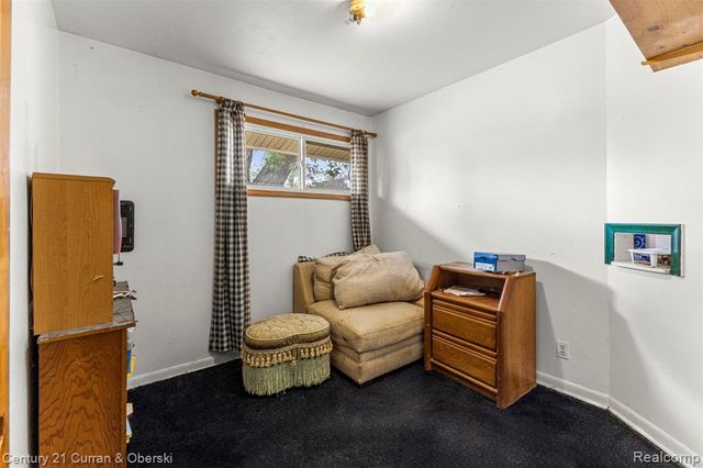 22030 Dante Street, Oak Park, MI 48237