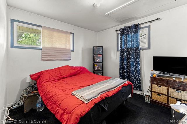 22030 Dante Street, Oak Park, MI 48237