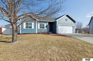 18708 Hayes Circle, Omaha, NE 68135