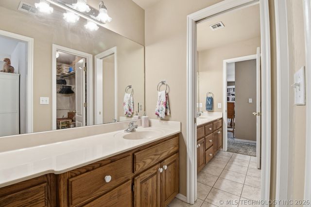 508 W 34th Street, Sand Springs, OK 74063