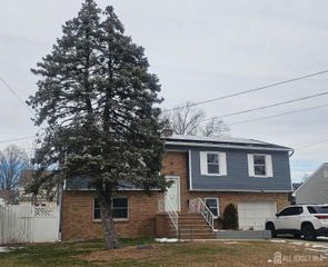 11 Michael Avenue, Milltown, NJ 08850