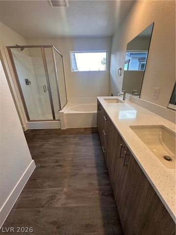 2464 Tom Collins Drive, Las Vegas, NV 89169