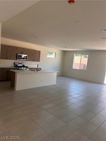 2464 Tom Collins Drive, Las Vegas, NV 89169