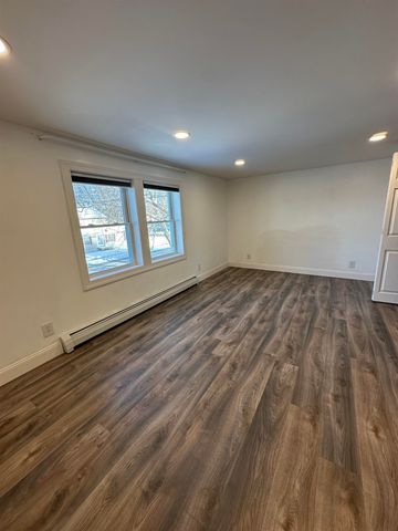 46 Ossie Road, Middlebury, VT 05753