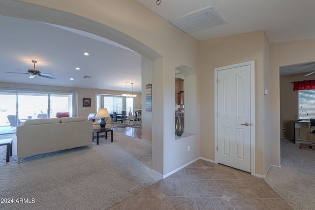 2596 E DESERT WIND Drive, Casa Grande, AZ 85194