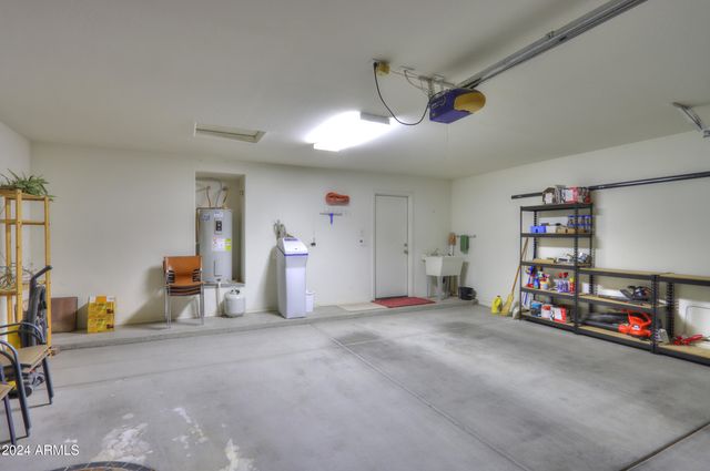 2596 E DESERT WIND Drive, Casa Grande, AZ 85194