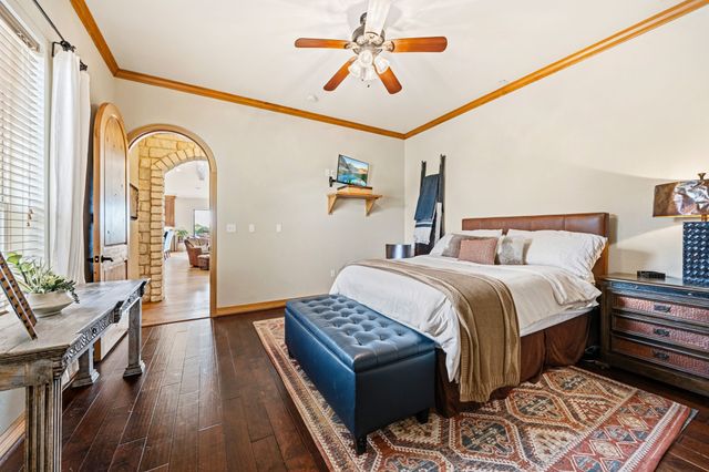 887 Hcr. 3110 N, Abbott, TX 76621