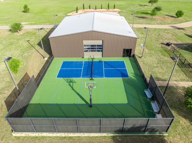 887 Hcr. 3110 N, Abbott, TX 76621
