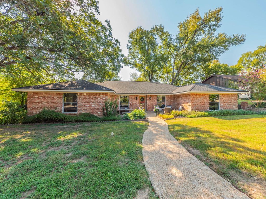 3618 Quiette DR, Austin, TX 78754