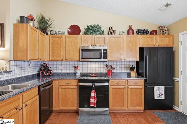 205 Garfield Lane, Simpsonville, SC 29681