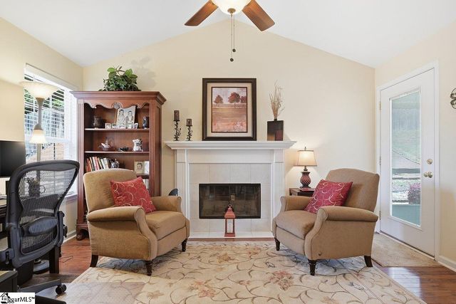 205 Garfield Lane, Simpsonville, SC 29681