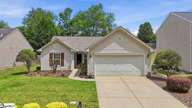 205 Garfield Lane, Simpsonville, SC 29681