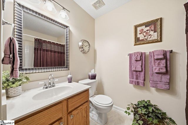205 Garfield Lane, Simpsonville, SC 29681