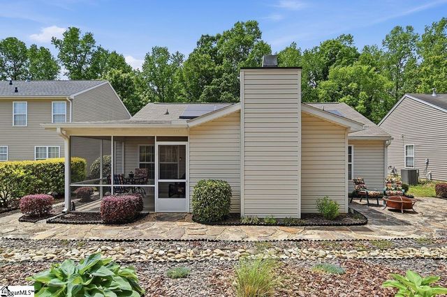 205 Garfield Lane, Simpsonville, SC 29681