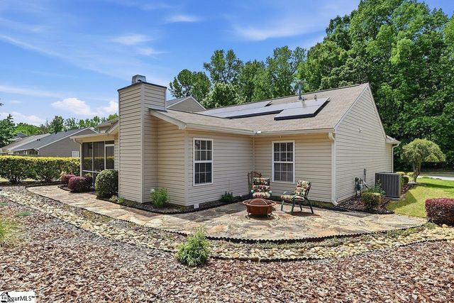 205 Garfield Lane, Simpsonville, SC 29681