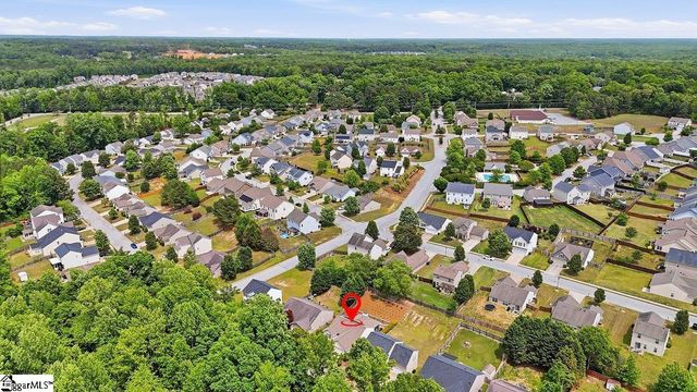 205 Garfield Lane, Simpsonville, SC 29681