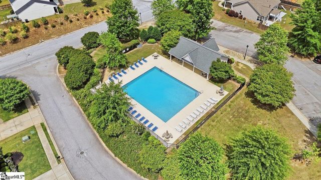 205 Garfield Lane, Simpsonville, SC 29681