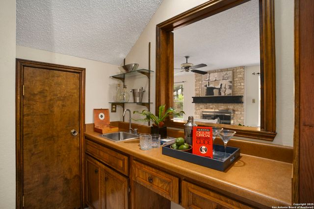 2527 Cedar Glen, San Antonio, TX 78232