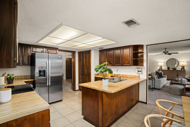 2527 Cedar Glen, San Antonio, TX 78232