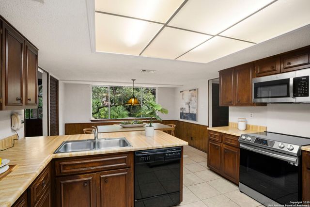 2527 Cedar Glen, San Antonio, TX 78232