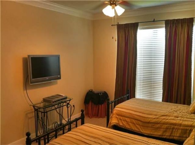 2299 Lone Star Drive 242, Sugar Land, TX 77479