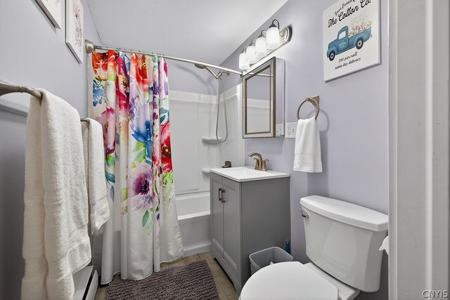 2541 Lyons Road, Camillus, NY 13031