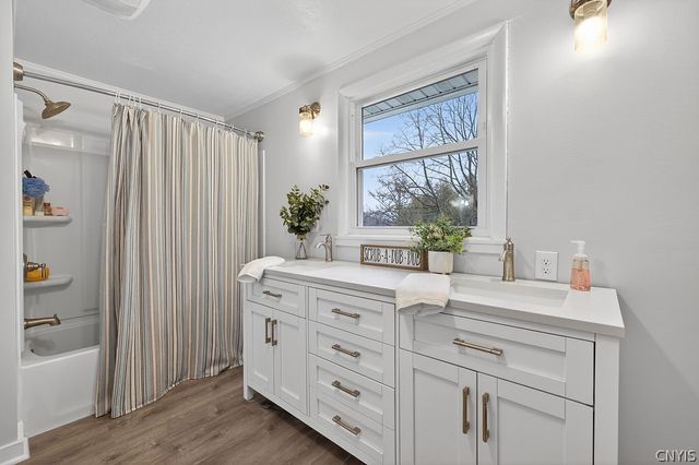 2541 Lyons Road, Camillus, NY 13031