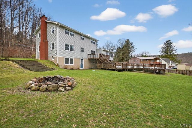 2541 Lyons Road, Camillus, NY 13031