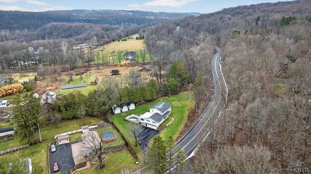 2541 Lyons Road, Camillus, NY 13031