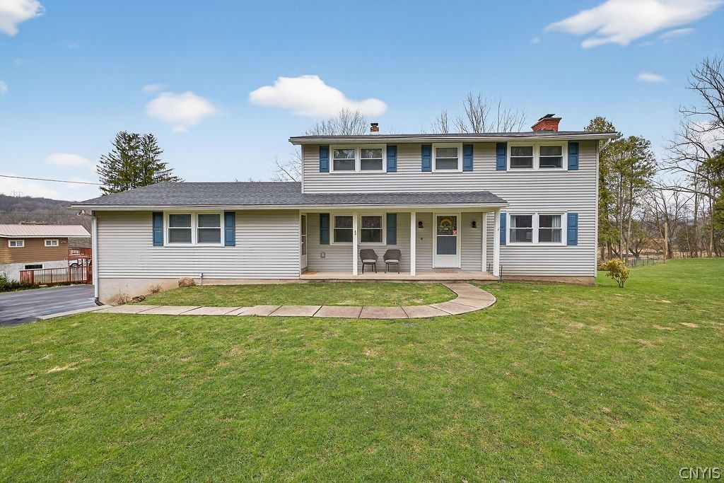 2541 Lyons Road, Camillus, NY 13031